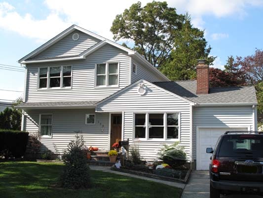 Complete Second Story Addition / Dormer Plainview