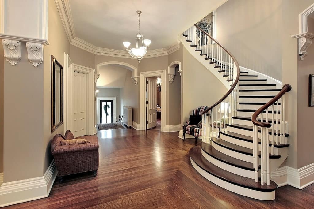 Traditional architecture - Foyer with curved staircase